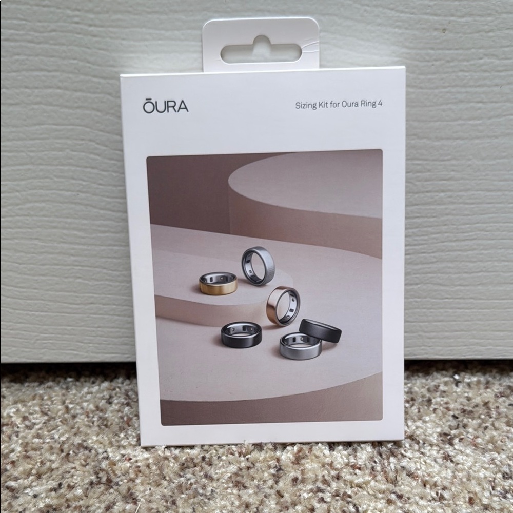 Oura Ring 4 Sizing Kit with Silver and Gold Options